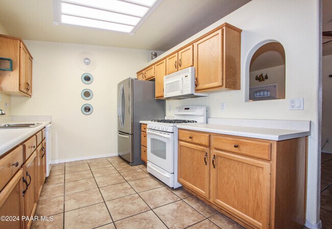 Foto del edificio - 3512 N Needles Dr