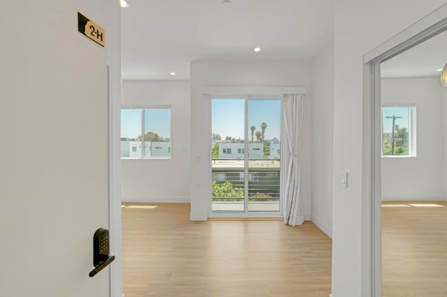 Photo - 4800-4802 S Slauson Ave Apartment