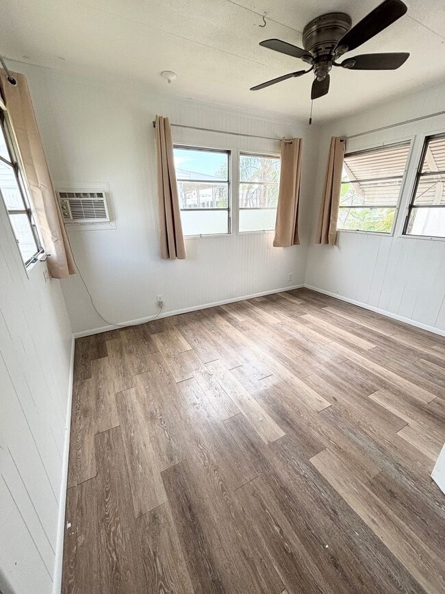 Building Photo - 55+ Community Move in Special Half off fir...
