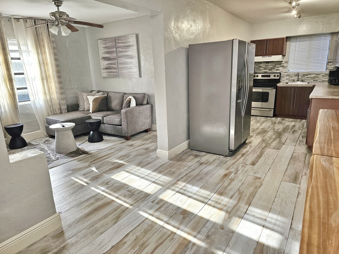 Foto principal - 6115 SW 38th St