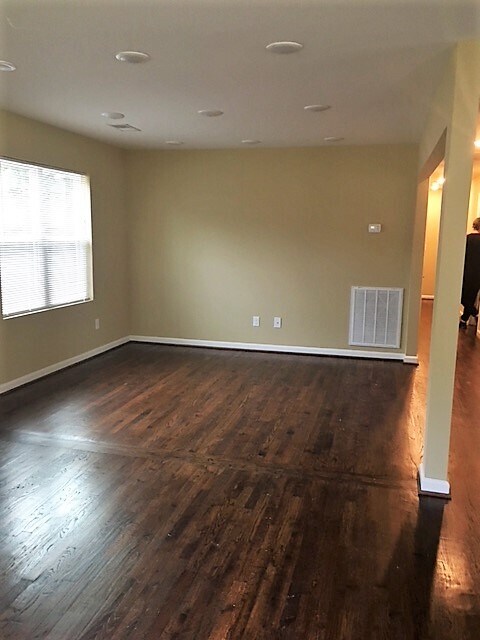 Foto del edificio - 630 63rd St S
