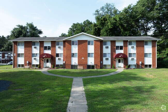 Foto del edificio - Royal Gardens at Kingston