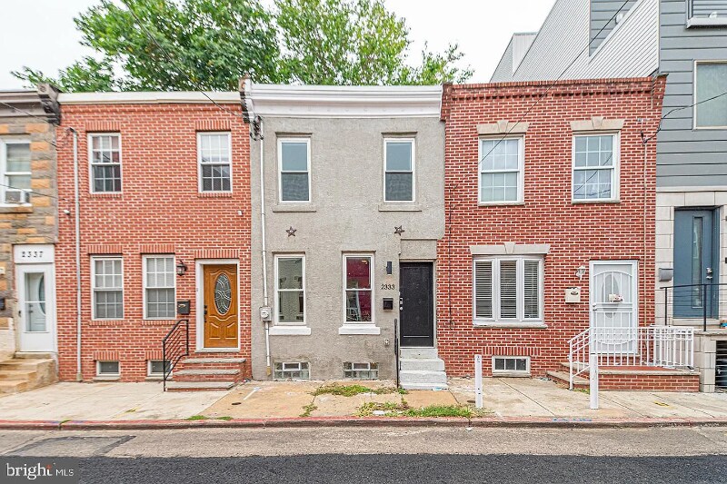 Primary Photo - 2333 Gerritt St