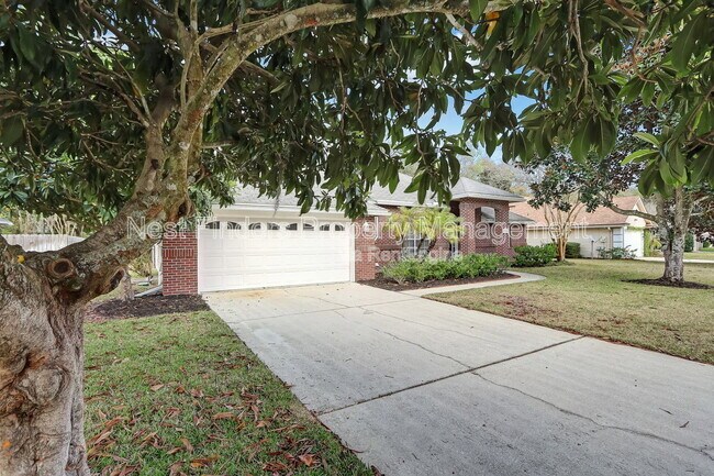 Foto del edificio - 749 Grand Parke Dr