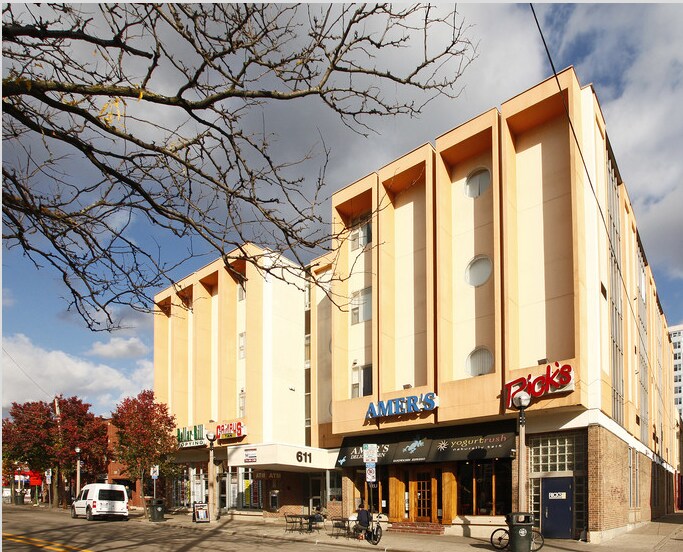611 Church Street Apartments in Ann Arbor, MI