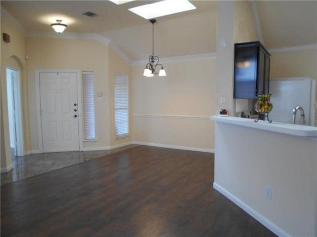 Foto del edificio - 3013 Foxhollow Dr