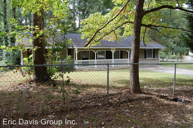 Building Photo - 8497 Stonewall Jackson Dr