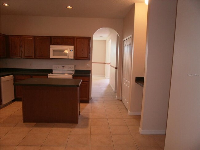 Building Photo - 7739 Newlan Dr