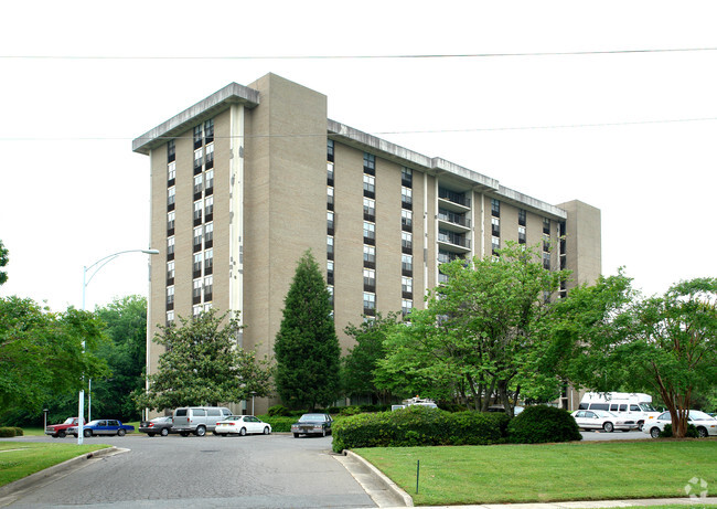 Building Photo - Charlottetown Terrace