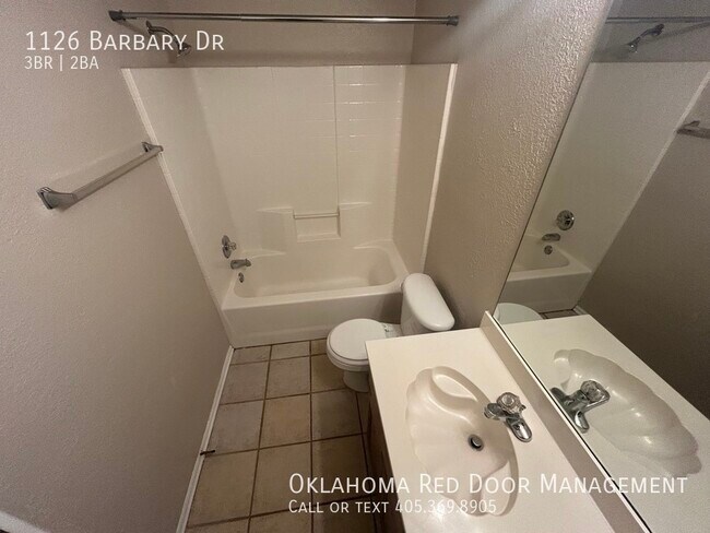 Foto del edificio - 1126 Barbary Dr