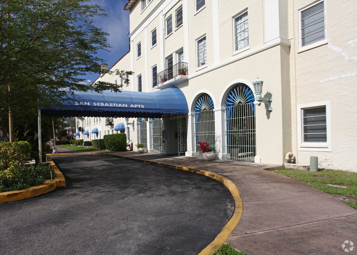 Foto del edificio - San Sebastian Apartments