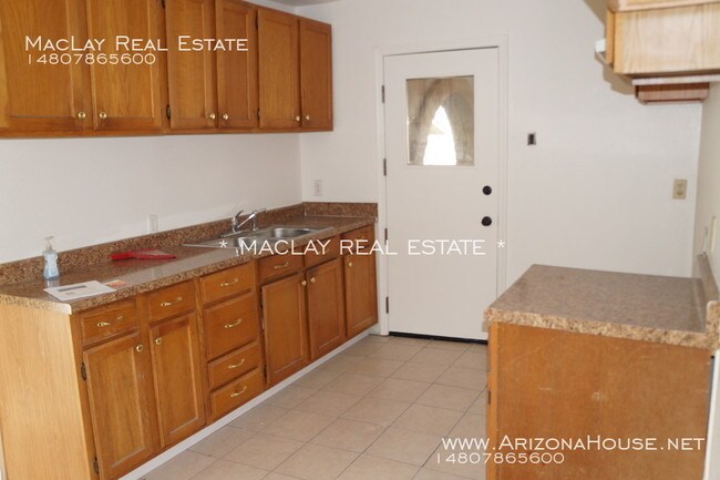 Foto del edificio - 1616 W Sherman St