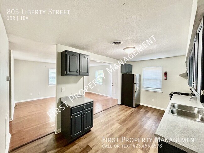 Foto del edificio - 805 Liberty St