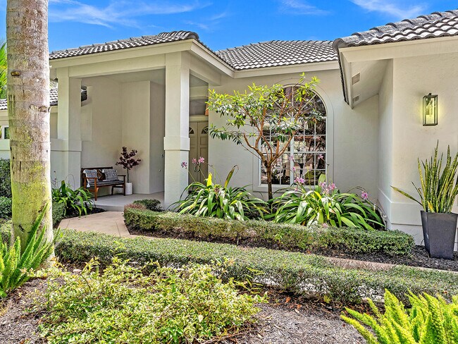 Building Photo - 2788 Hampton Cir W