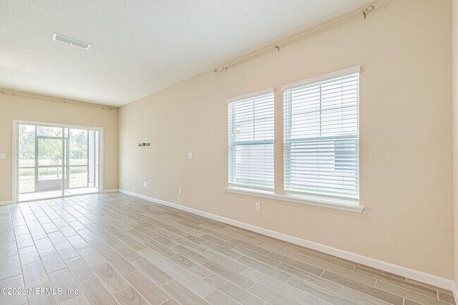 Building Photo - 10303 Alder Creek Ln