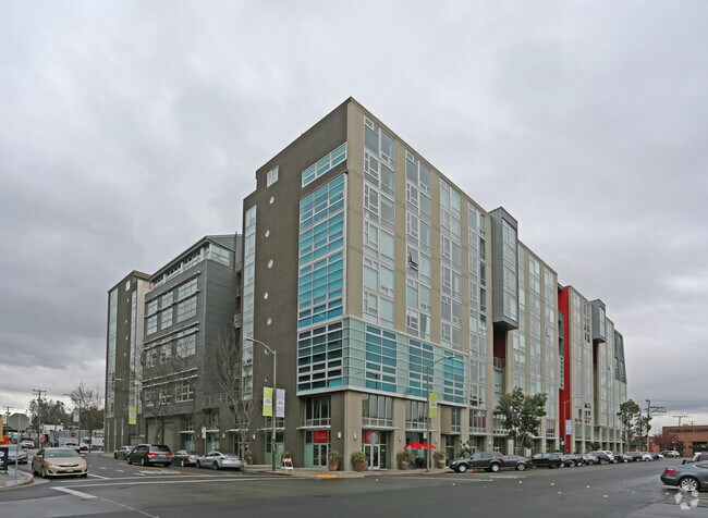 Building Photo - Sierra At Jack London Square