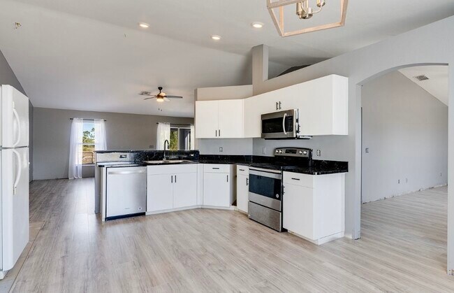 Foto del edificio - 4305 NE 20th Pl