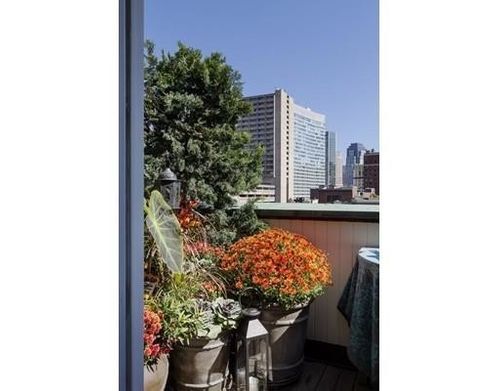 Building Photo - 6 Edgerly Pl