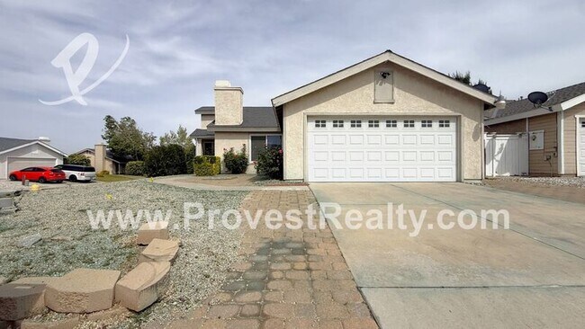 Foto del edificio - 9141 Aspenwood Ln