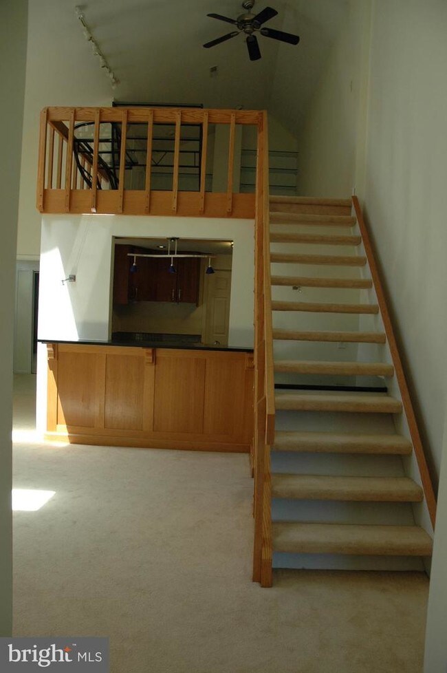 Building Photo - 409 Mountainview Dr