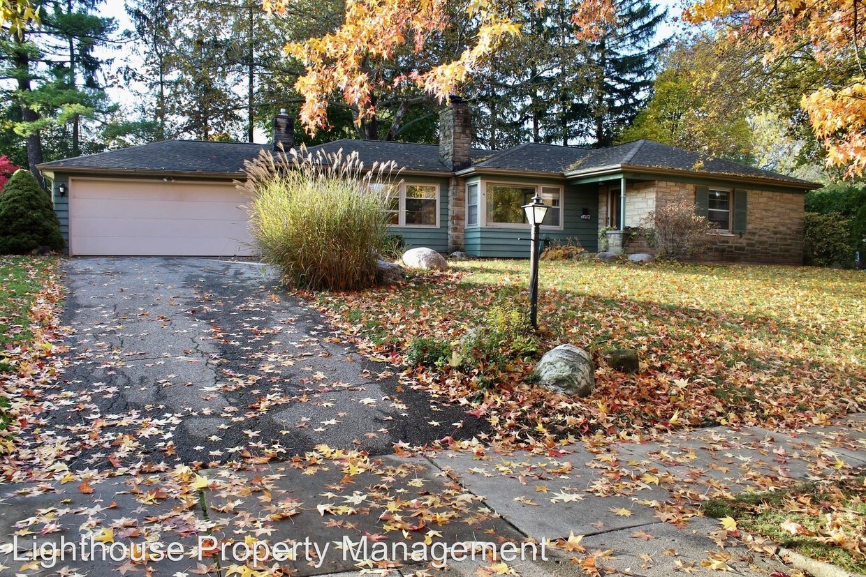Foto principal - 3 br, 1.5 bath House - 1824 Duffield Dr NE