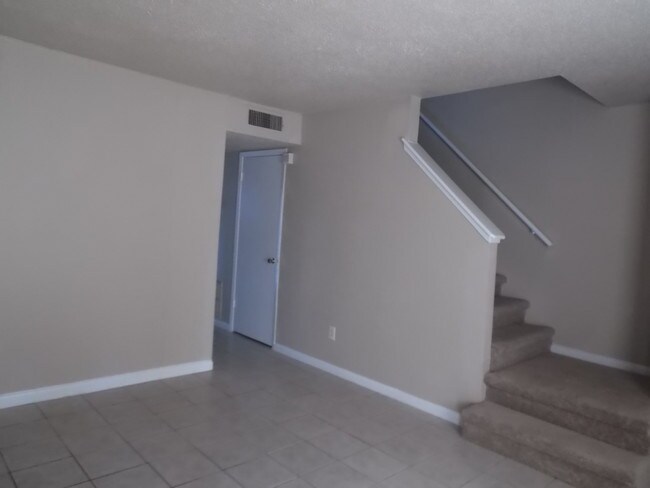 Foto del edificio - 702 Hargest St