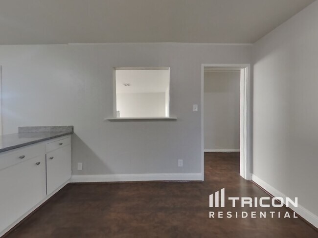 Building Photo - 325 Ladera Drive Vallejo CA