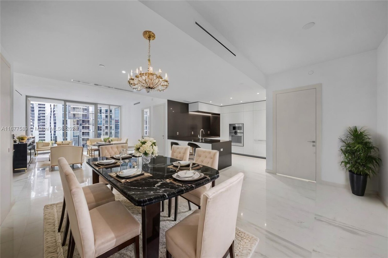 Foto principal - 300 Biscayne Blvd Way