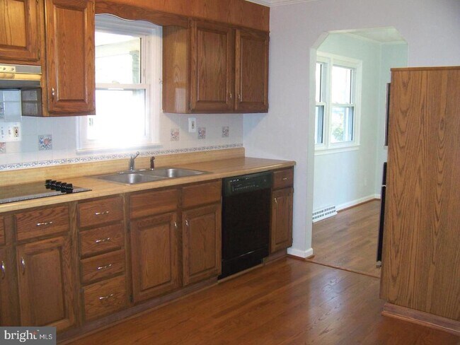 Foto del edificio - 6225 Ripley Rd