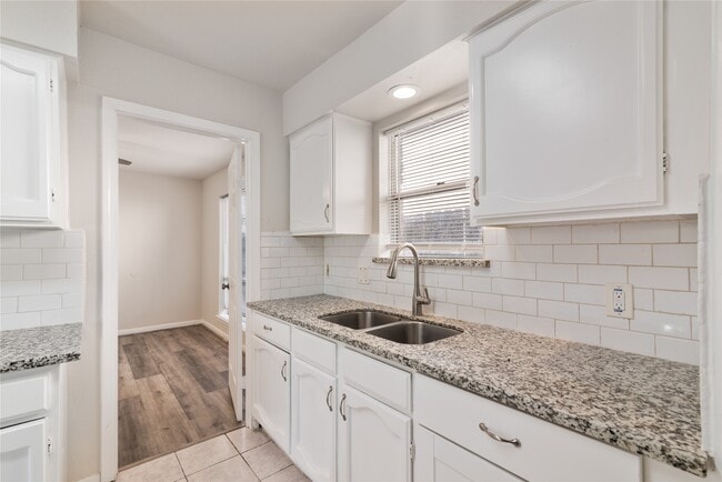 Building Photo - 22115 Fincastle Dr