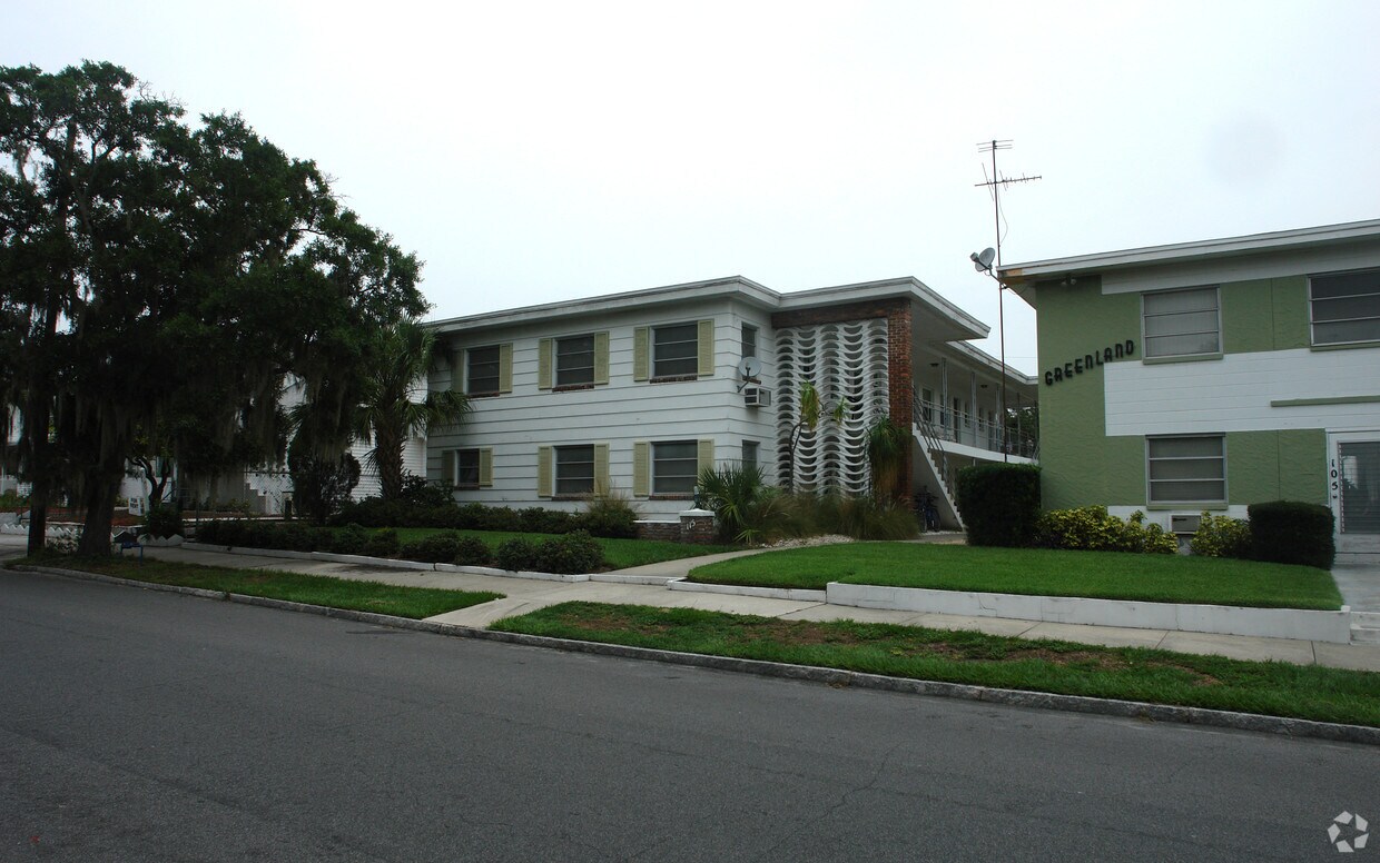 Primary Photo - 105-115 7th Ave