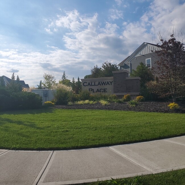 Photo - 4972 Pebble Ct House