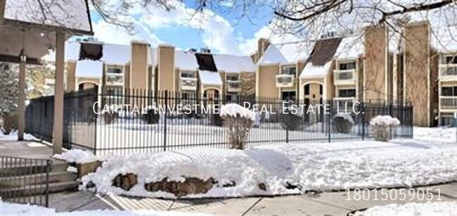 Building Photo - 425 E Creekside Cir