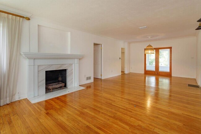 Foto del edificio - 1235 Ayrshire St
