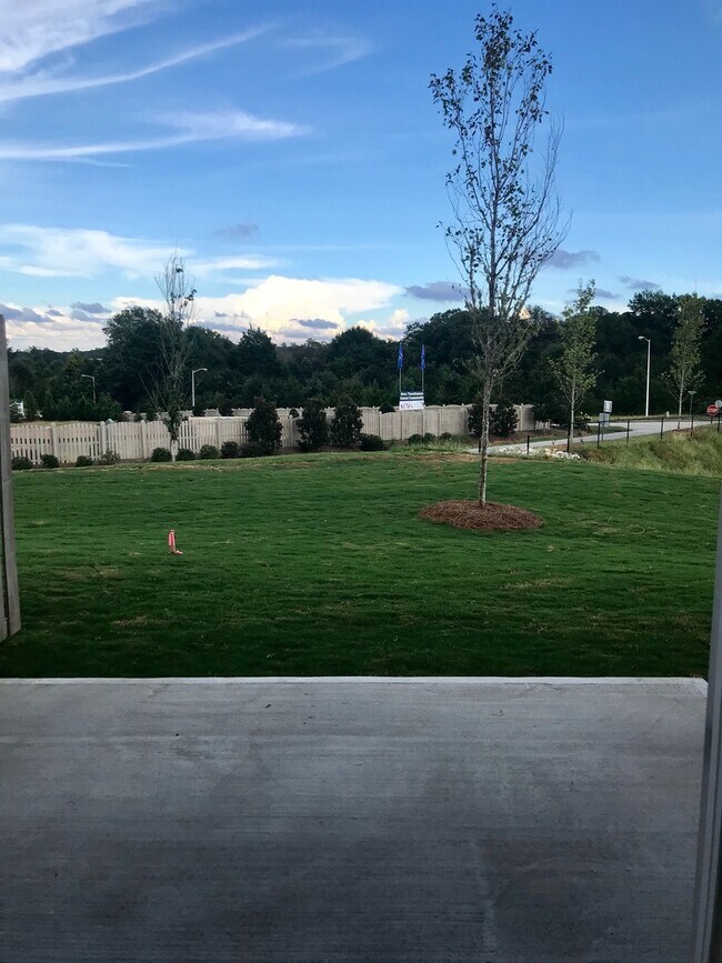 Foto del edificio - Beautiful 3 Bedroom, 2.5 Bath Townhome!