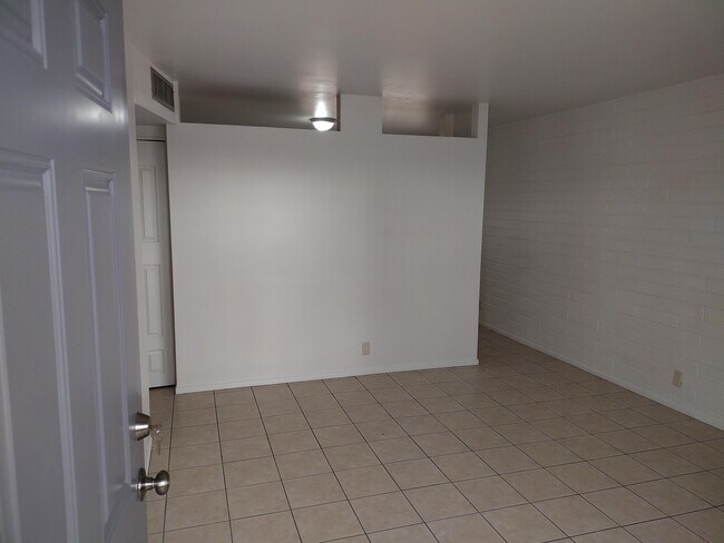 Foto del edificio - 3515 E 28th St