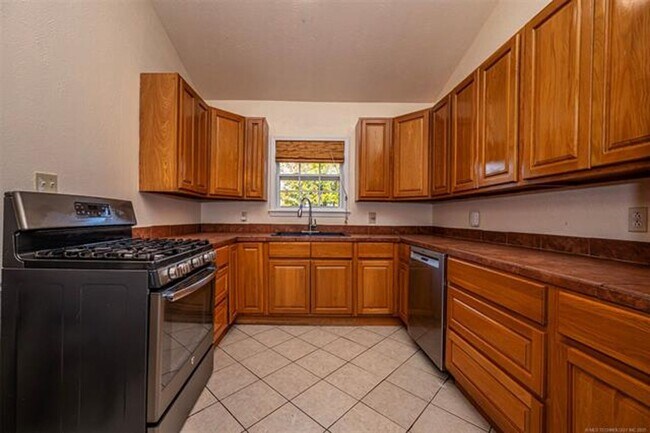 Foto del edificio - Furnished 3 Bed / 2 Bath Rental Near Lake Texoma – Internet Included!