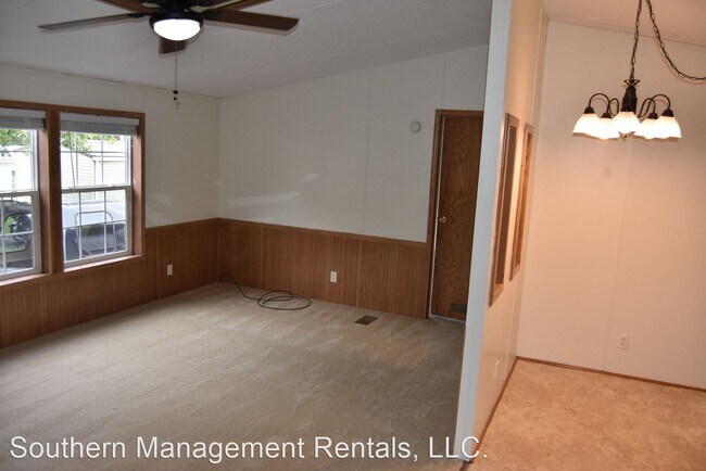 Foto del edificio - 3 br, 1 bath House - 450 Ridge Rd Lot #17