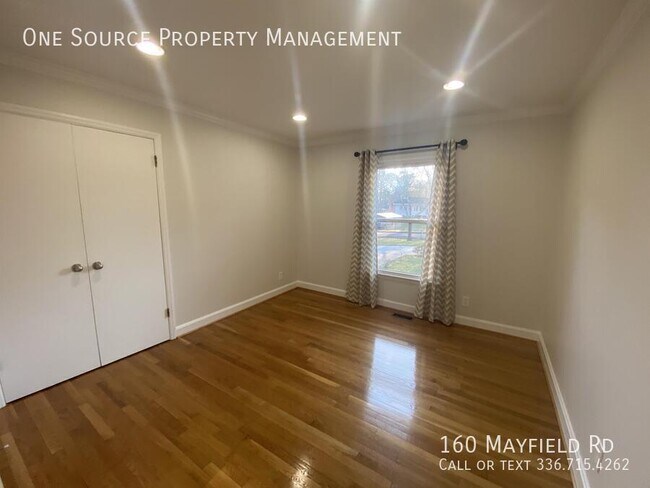 Foto del edificio - 160 Mayfield Rd NW