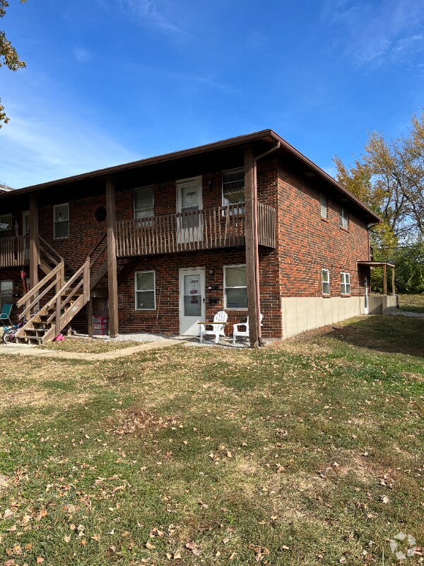 Hall Manor Apartments under 3,000 Independence, MO 1 Rentals