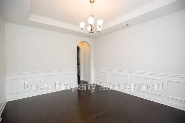 Building Photo - 10258 Green Meadow Ct