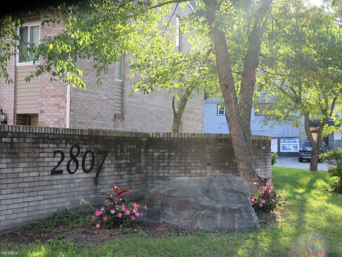 2807 Lincoln Way, White Oak, PA 15131 Townhome Rentals in White Oak