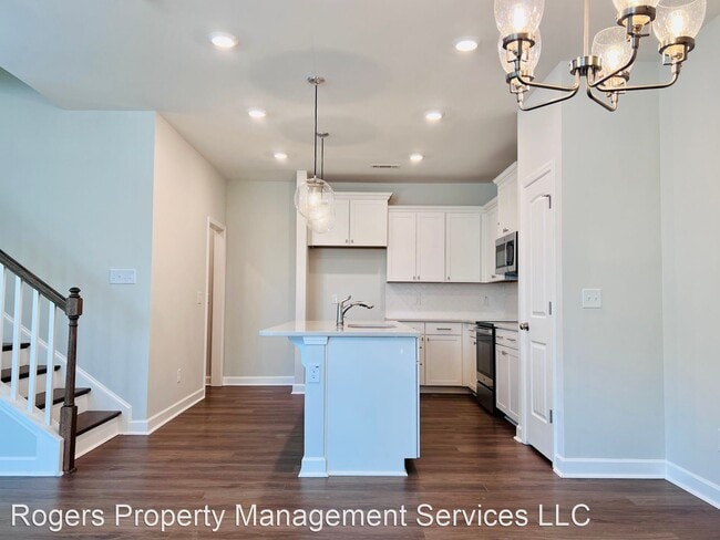 Building Photo - 3 br, 2.5 bath House - 7801 Flatrock Park ...