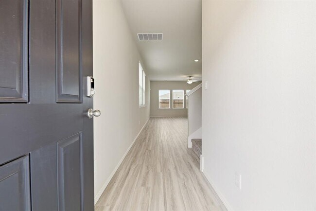 Foto del edificio - 12809 Village Spun Plz