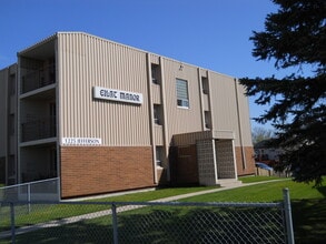 Building Photo - 1225 Jefferson Av