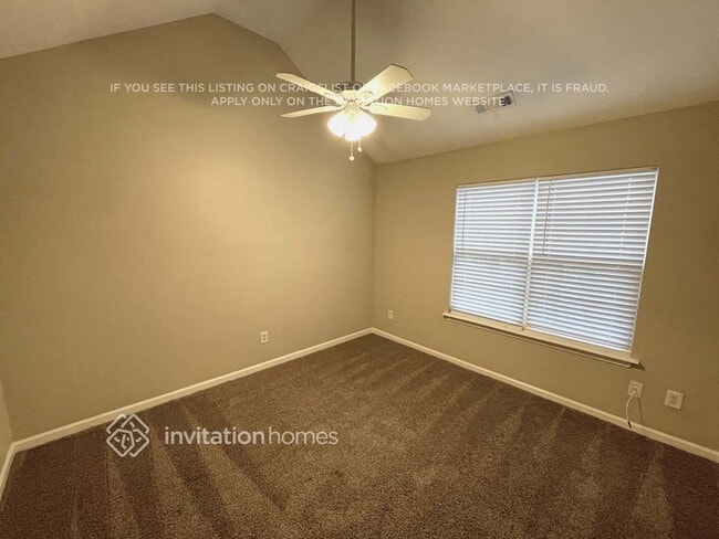 Building Photo - 1134 Delander Ln