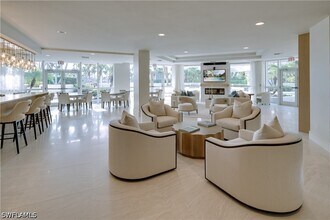 Building Photo - 4255 Gulf Shore Blvd N