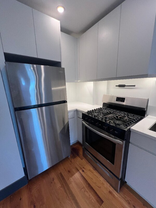 Foto del edificio - 568 Communipaw Ave