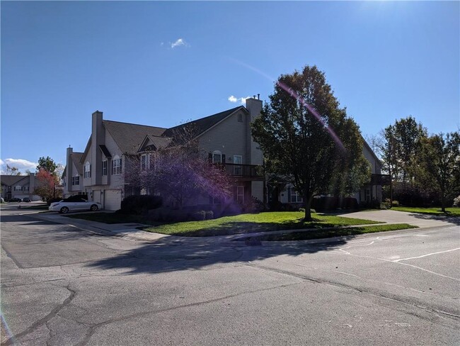 Foto del edificio - 427 Avon Village Pkwy