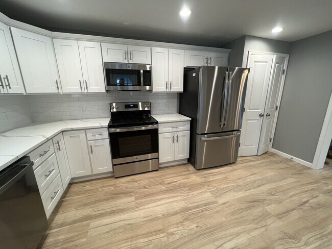 Foto del edificio - Awesome 3 bedroom 1.5 bath in Lower Macung...
